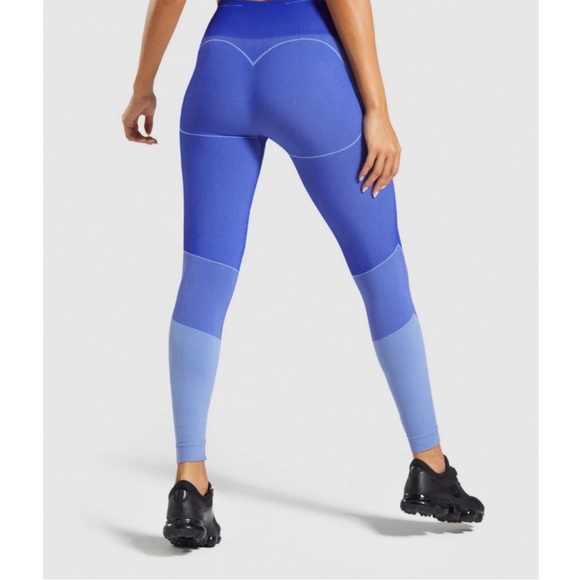 Gymshark Women’s cobalt blue turbo seamless leggings in size small - Picture 7 of 9